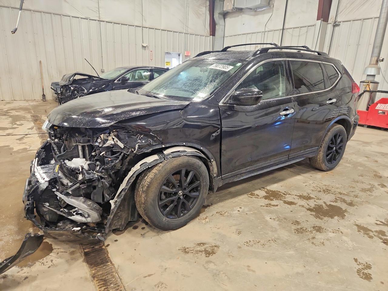 2018 Nissan Rogue Sv - zdjęcie główne