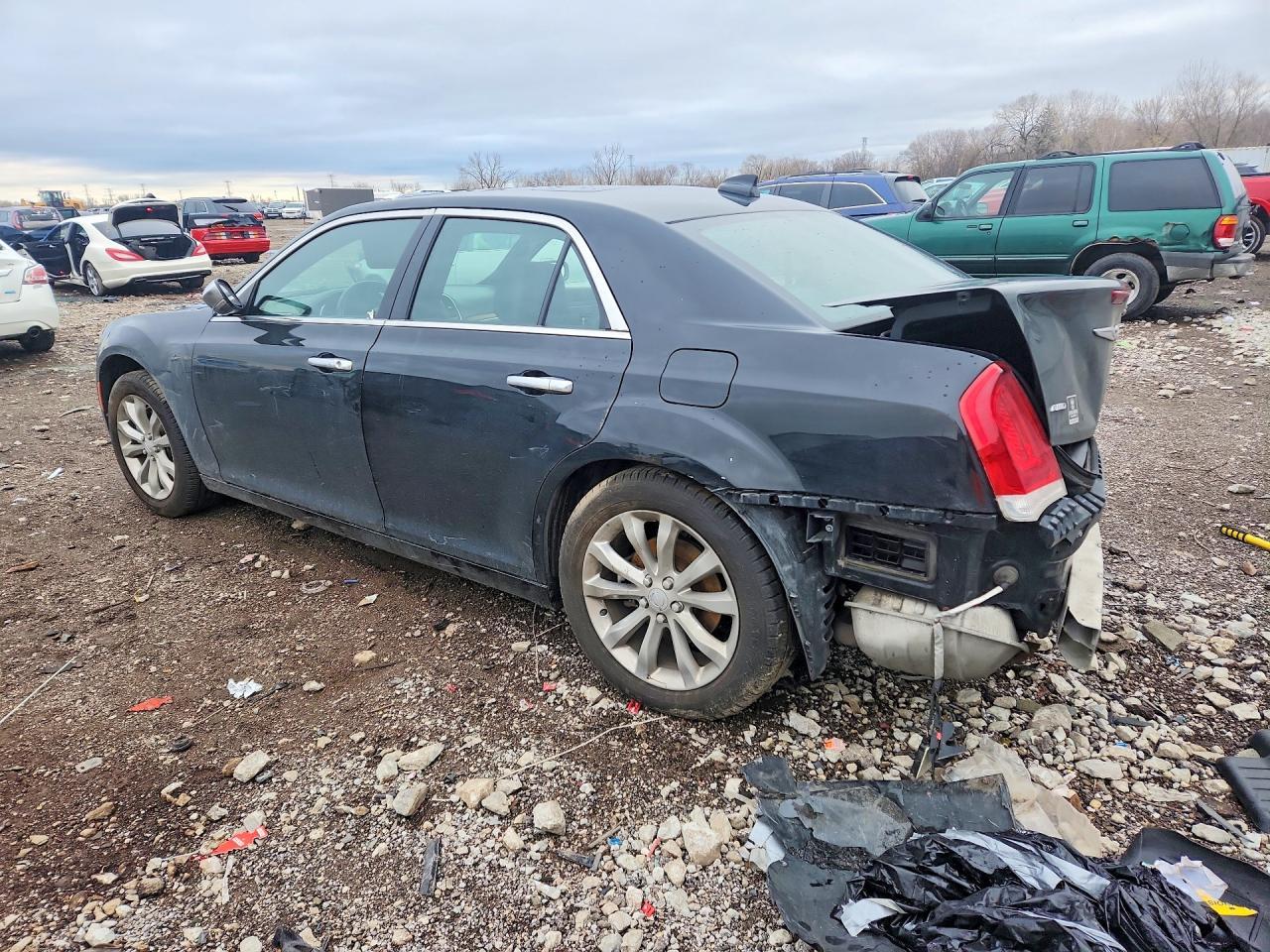 2015 Chrysler 300 - zdjęcie 2