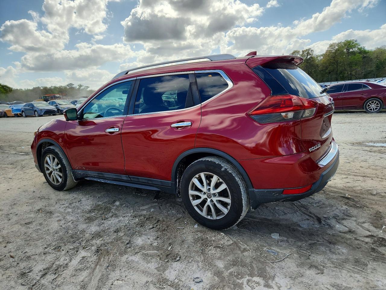 2018 Nissan Rogue Sv - zdjęcie 2