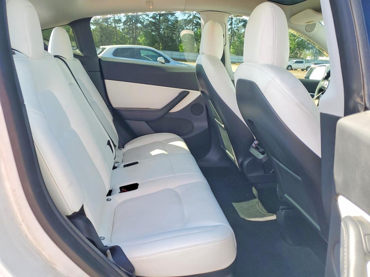 2021 Tesla Model Y - zdjęcie 10