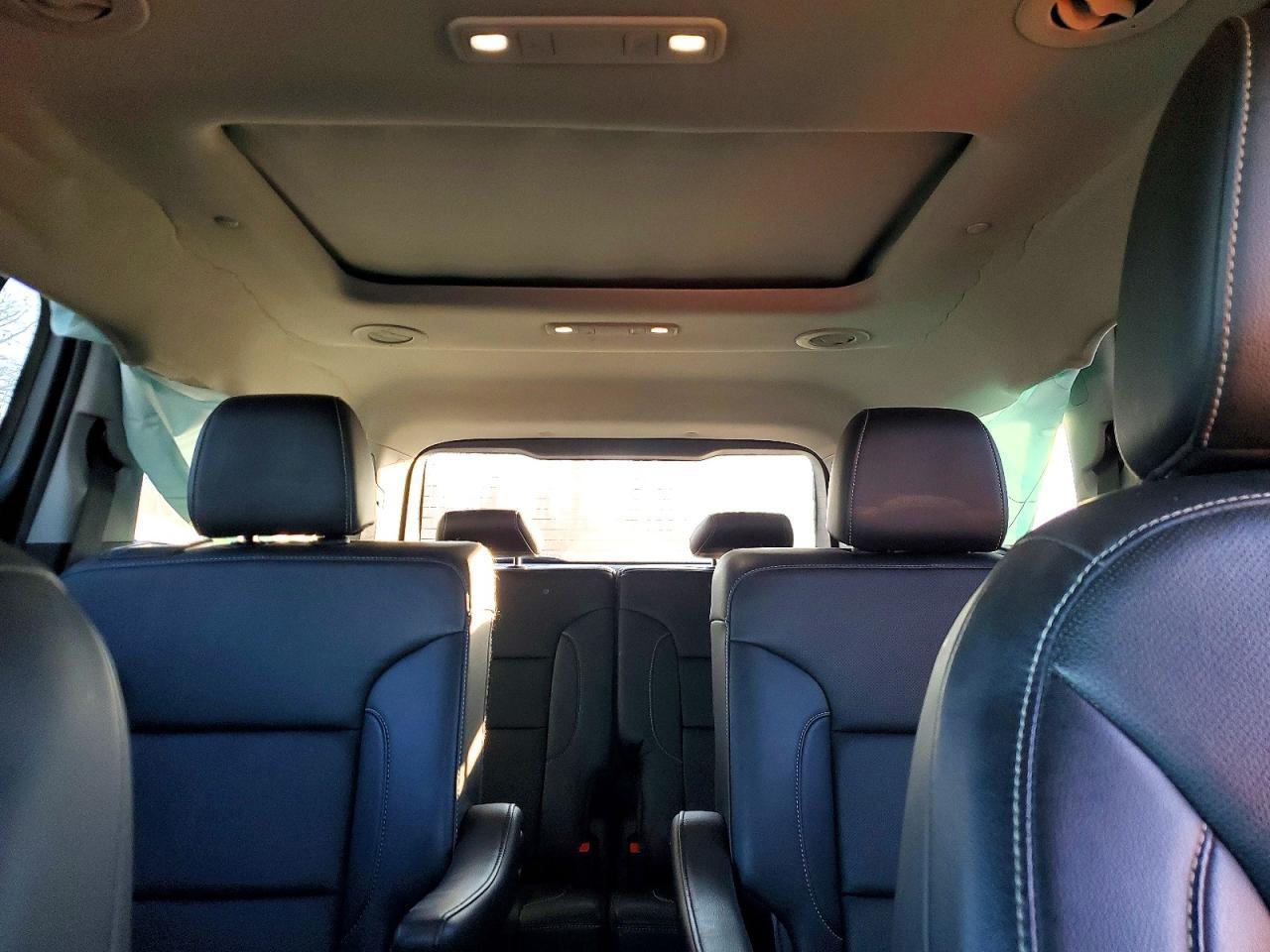 2022 GMC Acadia Slt - zdjęcie 10