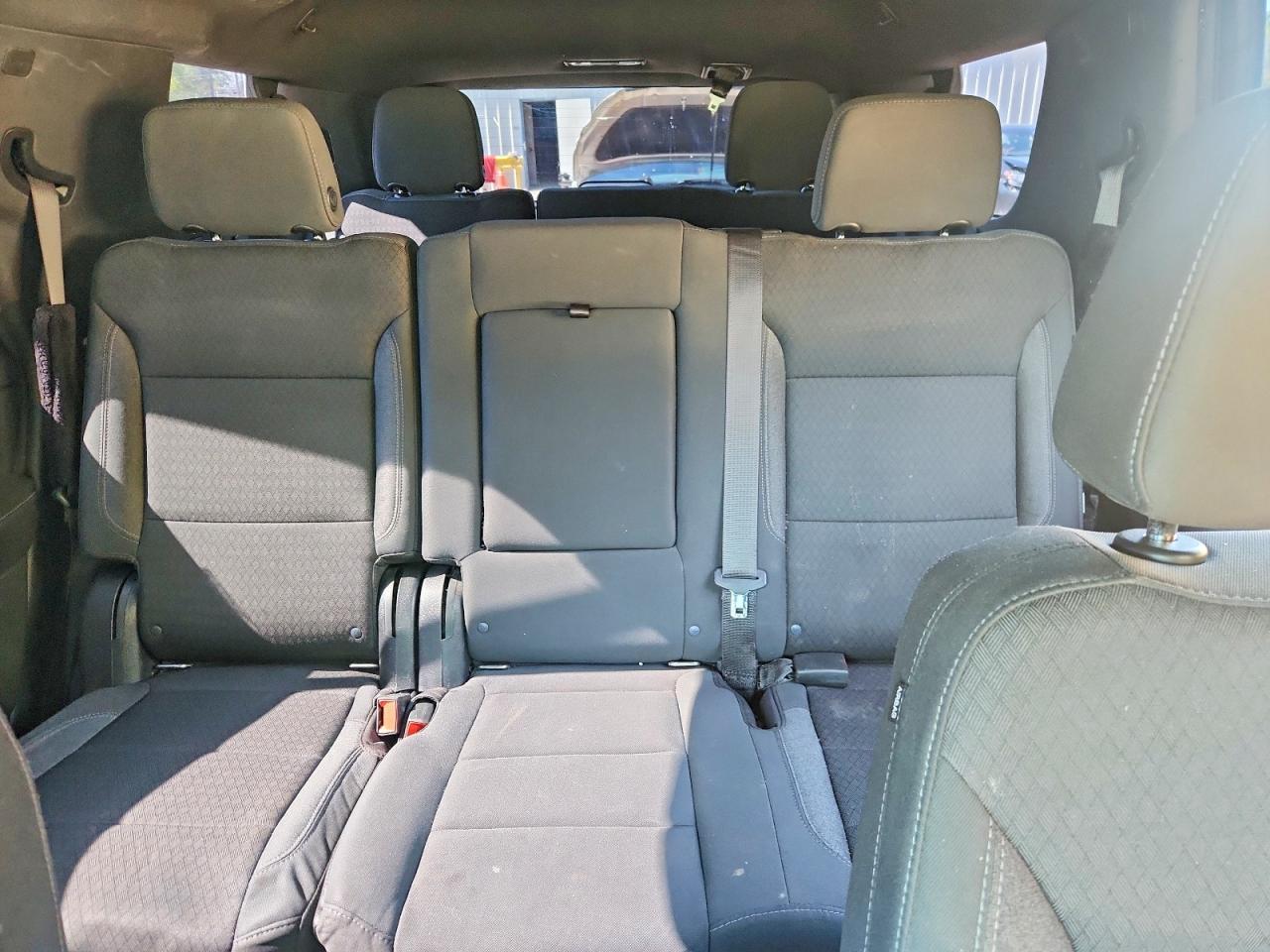 2022 Chevrolet Tahoe C1500 Ls - zdjęcie 10