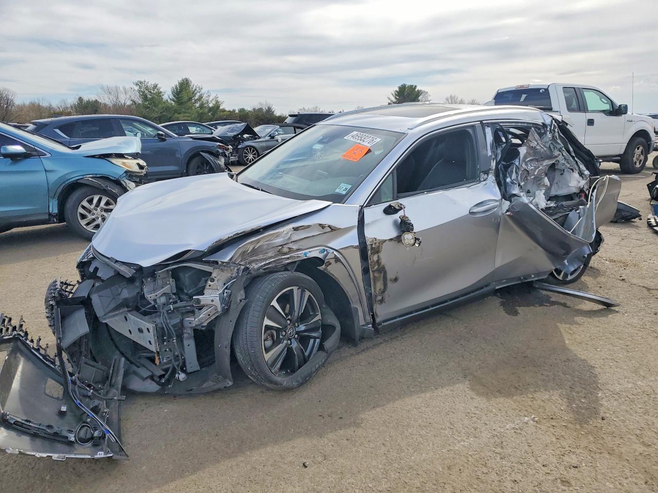 2023 Lexus Ux 250H Premium - zdjęcie główne