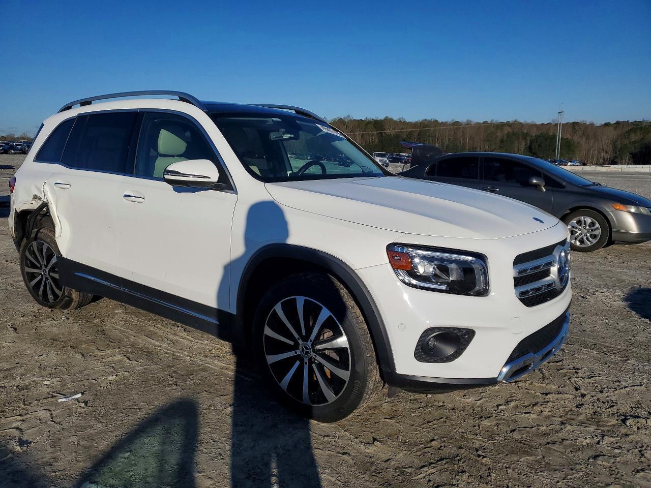 2021 Mercedes-Benz Glb 250 - zdjęcie 4