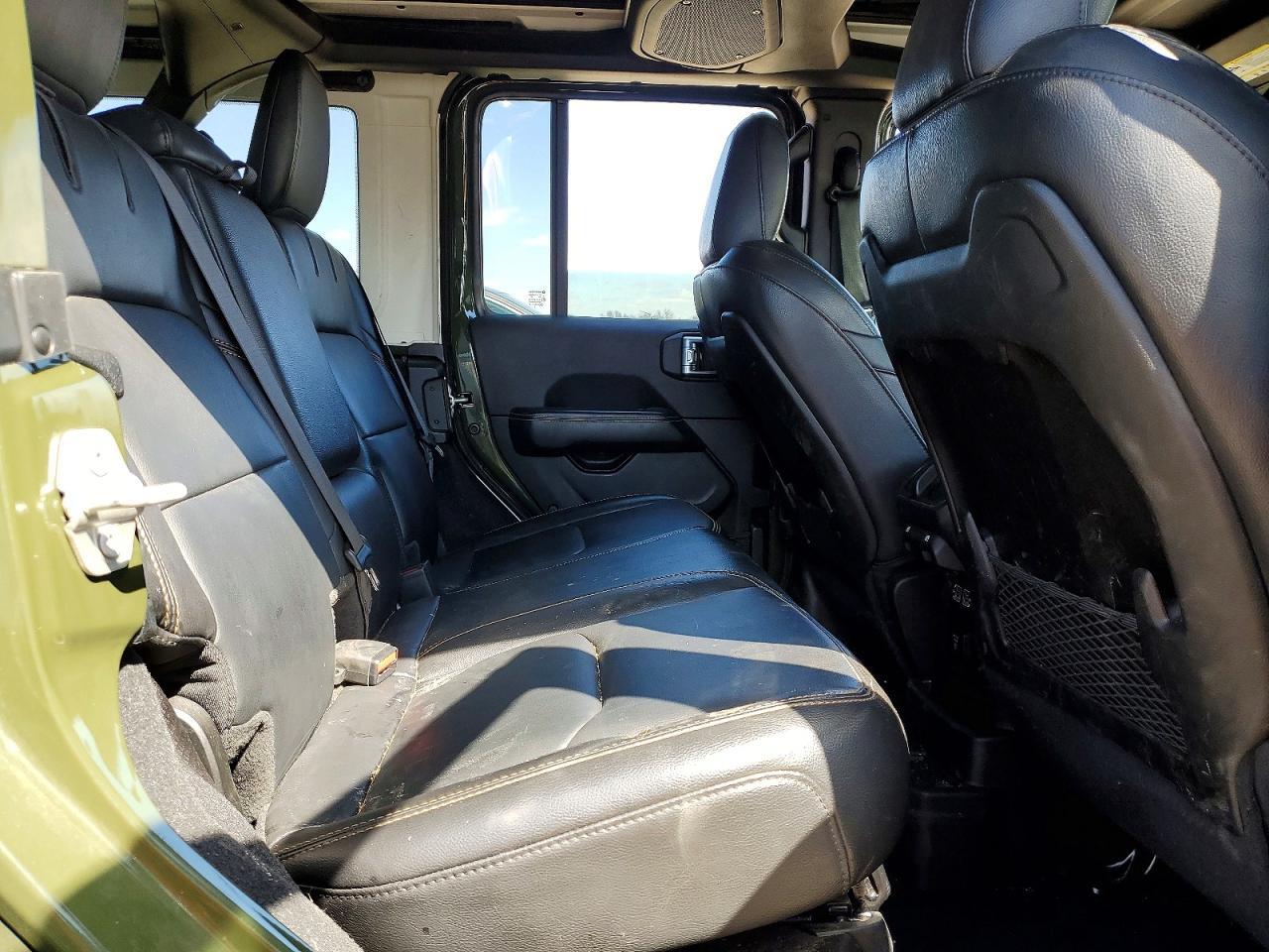 2024 Jeep Wrangler Sahara 4Xe - zdjęcie 11