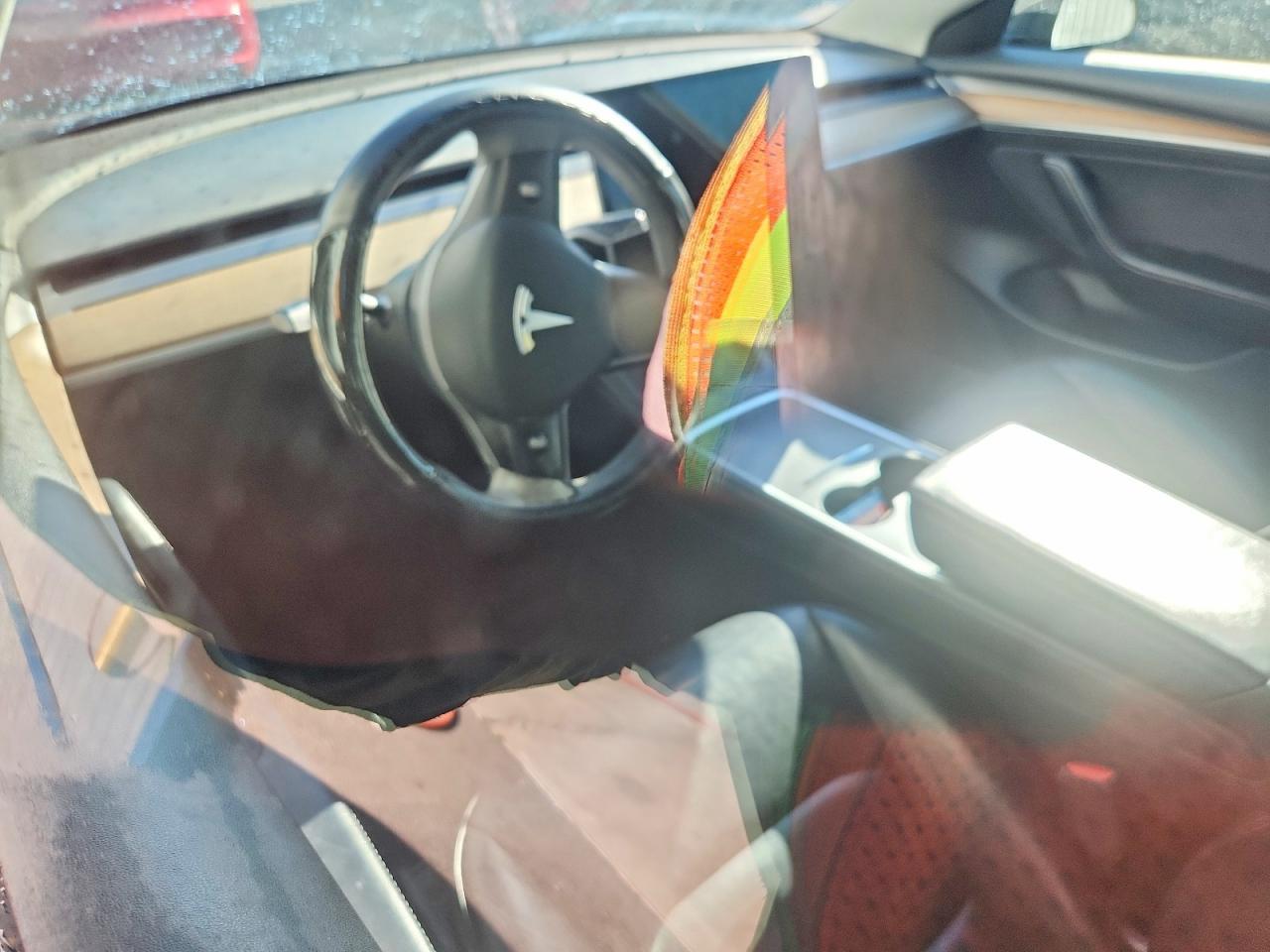 2022 Tesla Model 3 - zdjęcie 8