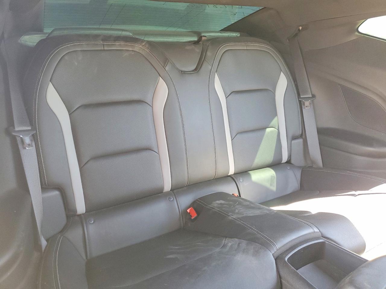 2022 Chevrolet Camaro Lt1 - zdjęcie 10