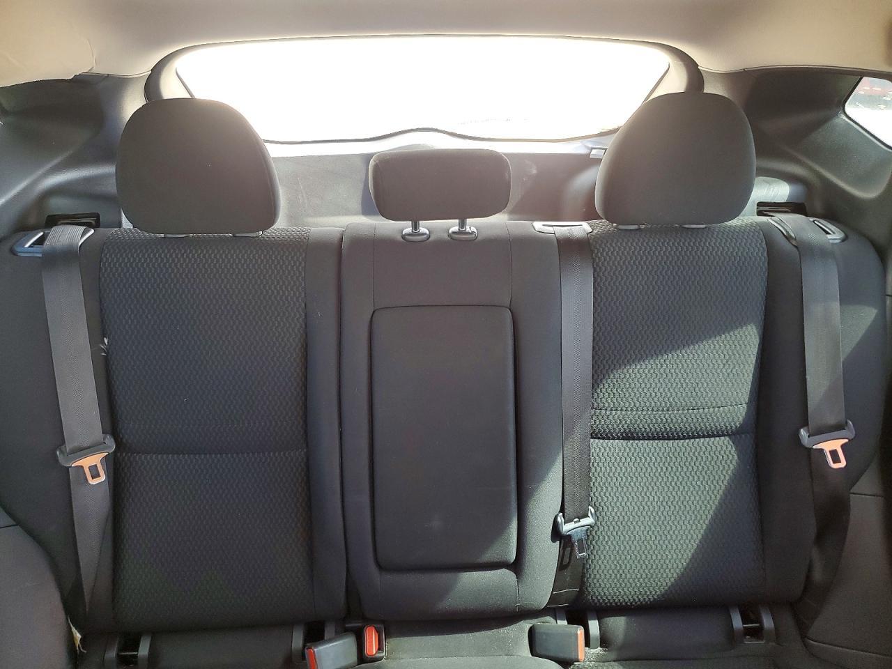 2017 Nissan Rogue Sport S - zdjęcie 10