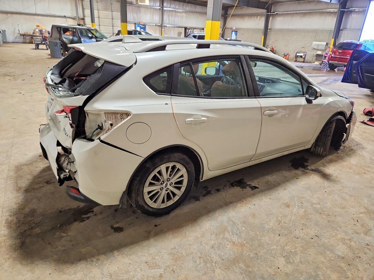 2018 Subaru Impreza Premium Plus - zdjęcie 3