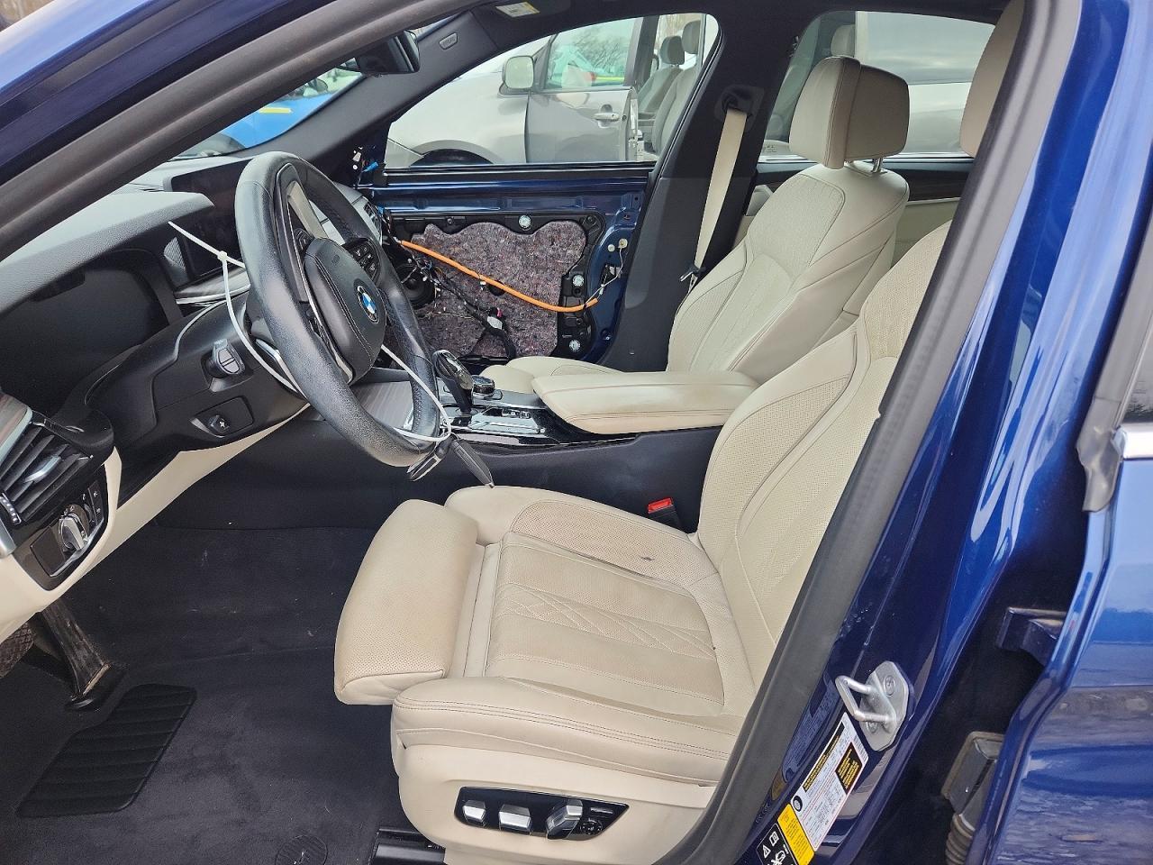 2022 BMW 540 Xi - zdjęcie 7