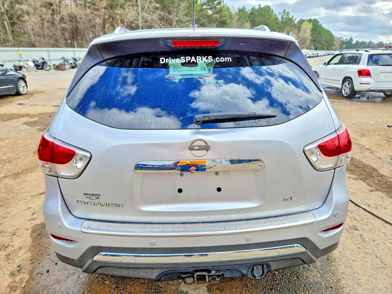 2014 Nissan Pathfinder Sl - zdjęcie 6