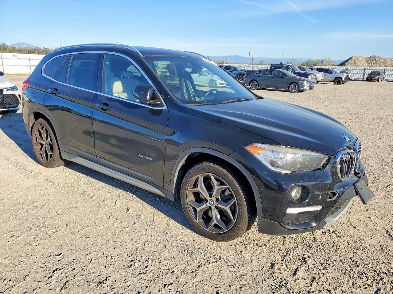 2018 BMW X1 xDrive28I - zdjęcie 4