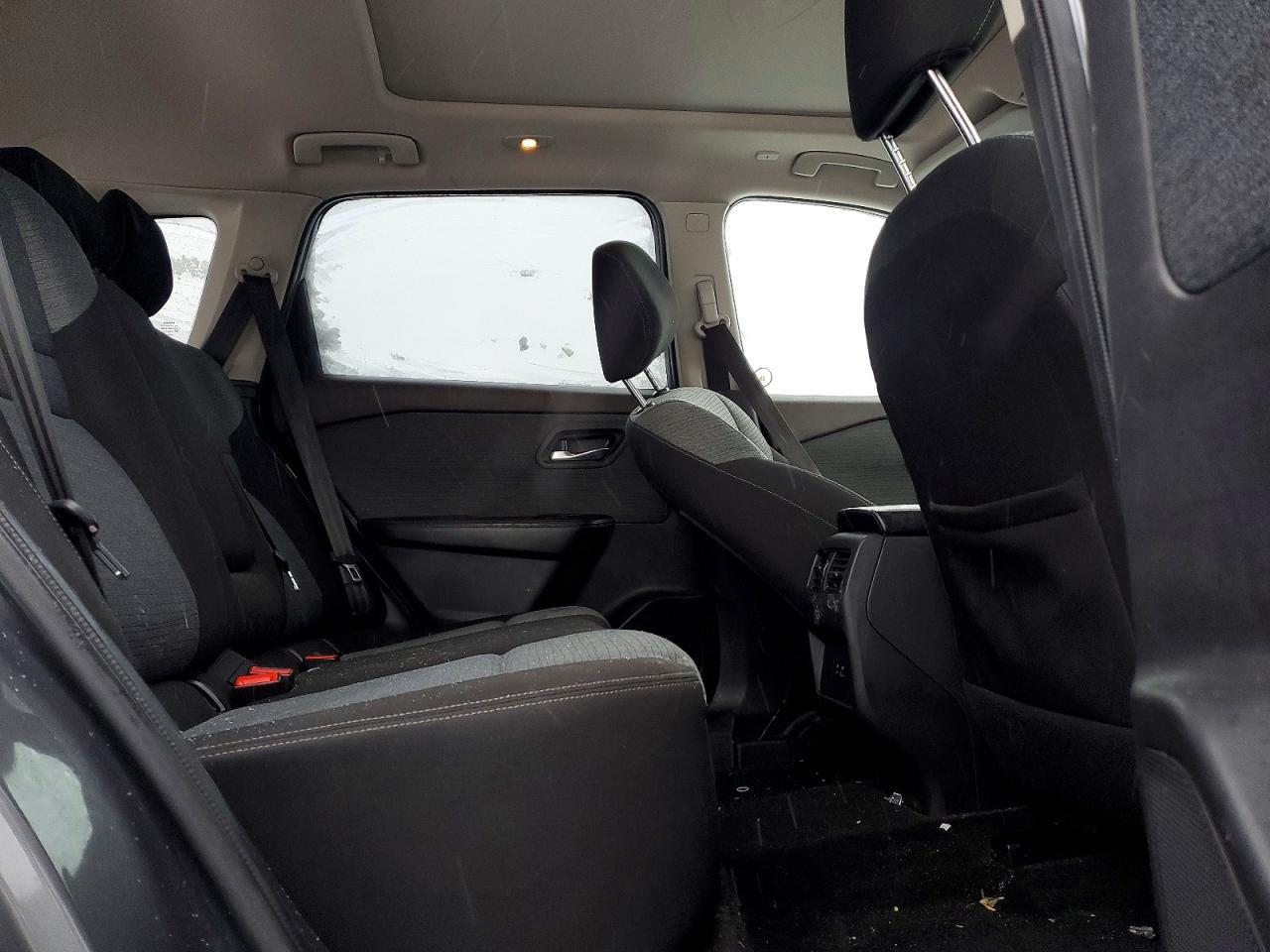 2023 Nissan Rogue Sv - zdjęcie 11