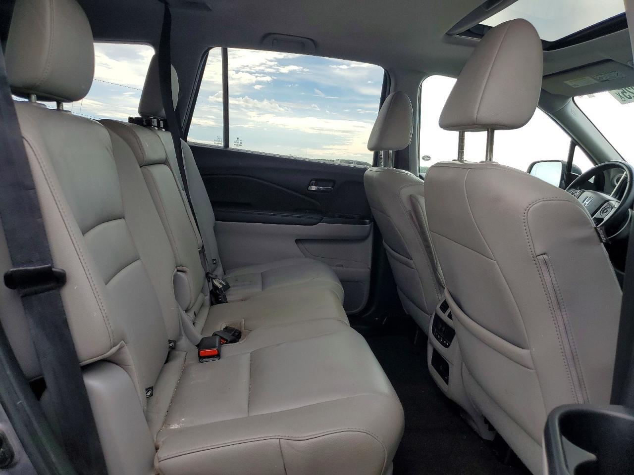 2016 Honda Pilot Exln - zdjęcie 11