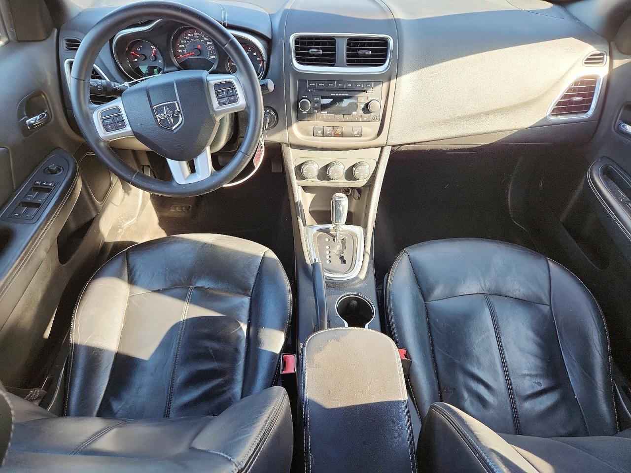 2014 Dodge Avenger Sxt - zdjęcie 8