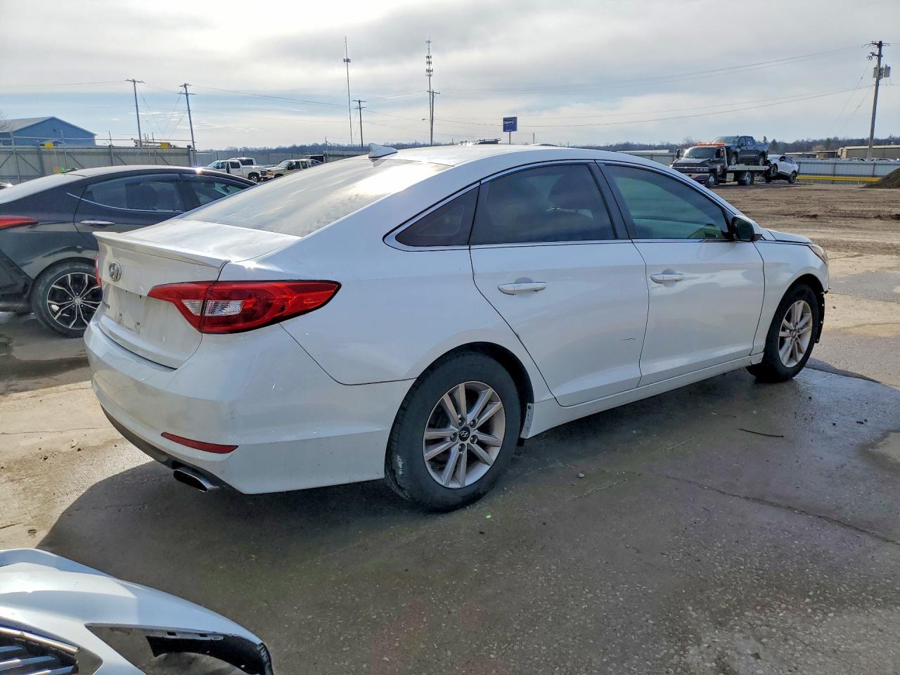 2016 Hyundai Sonata Base - zdjęcie 3