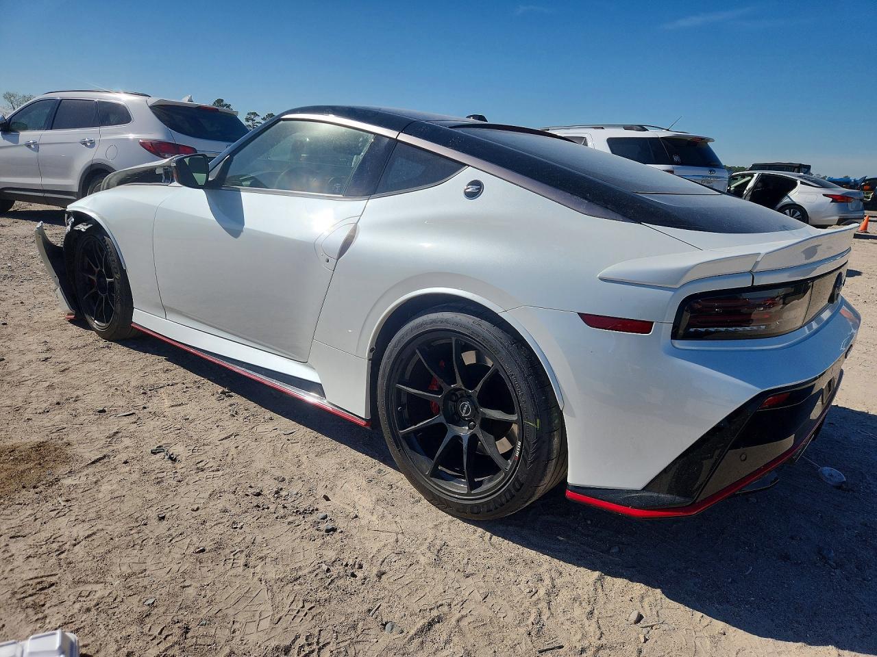 2024 Nissan Z Nismo - zdjęcie 2