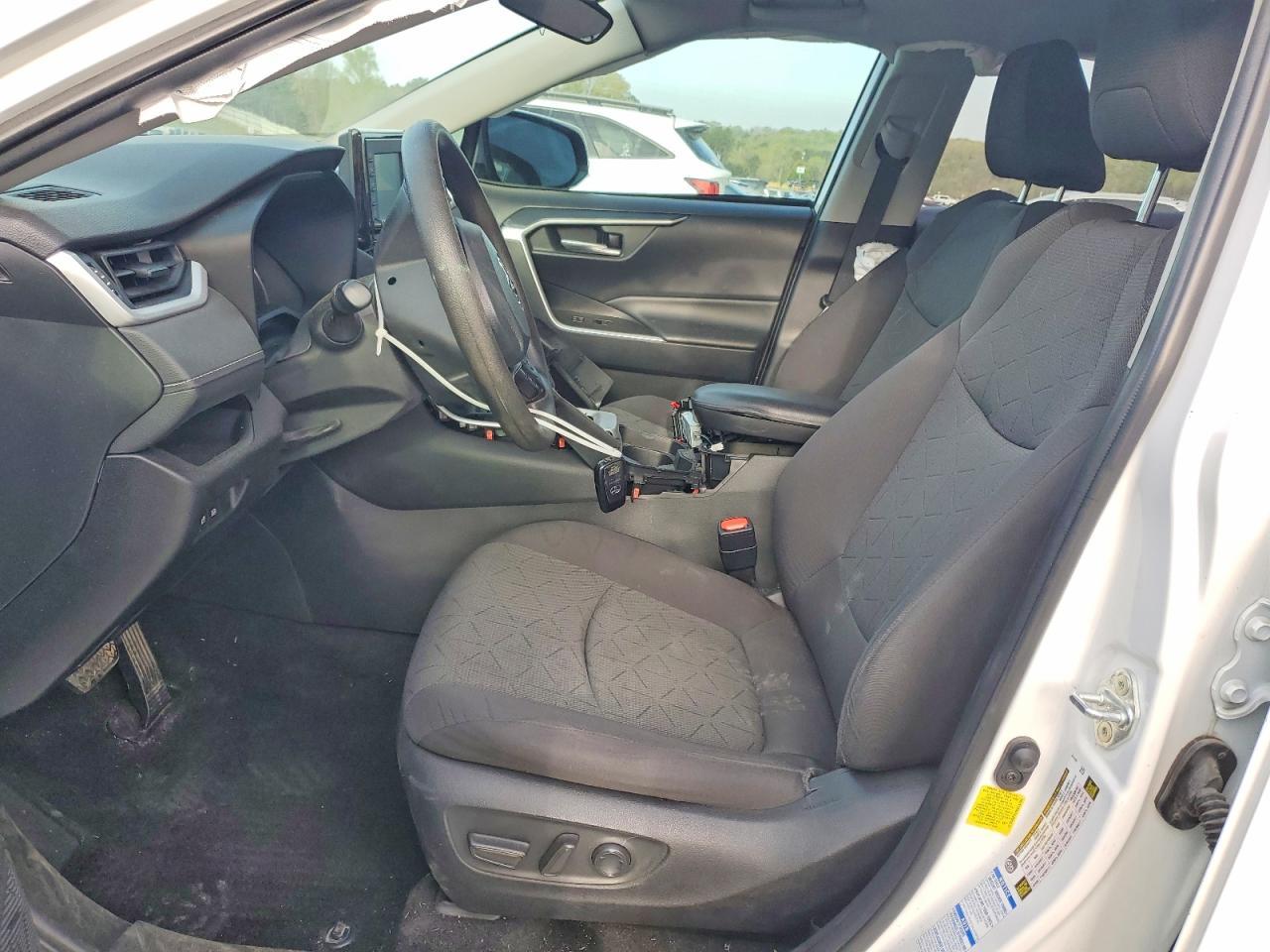 2021 Toyota Rav4 Hybrid Xle - zdjęcie 7