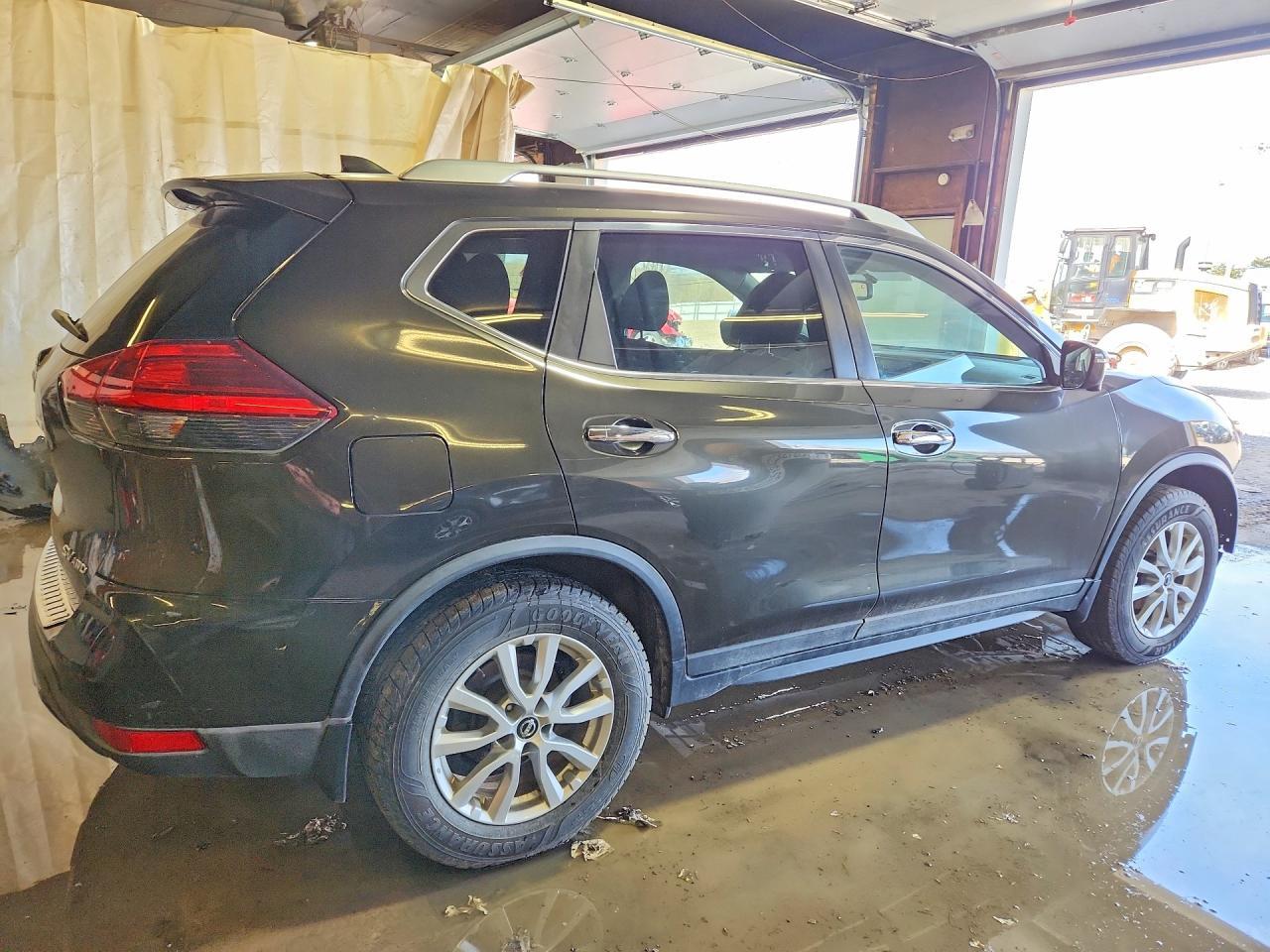 2017 Nissan Rogue Sv - zdjęcie 3