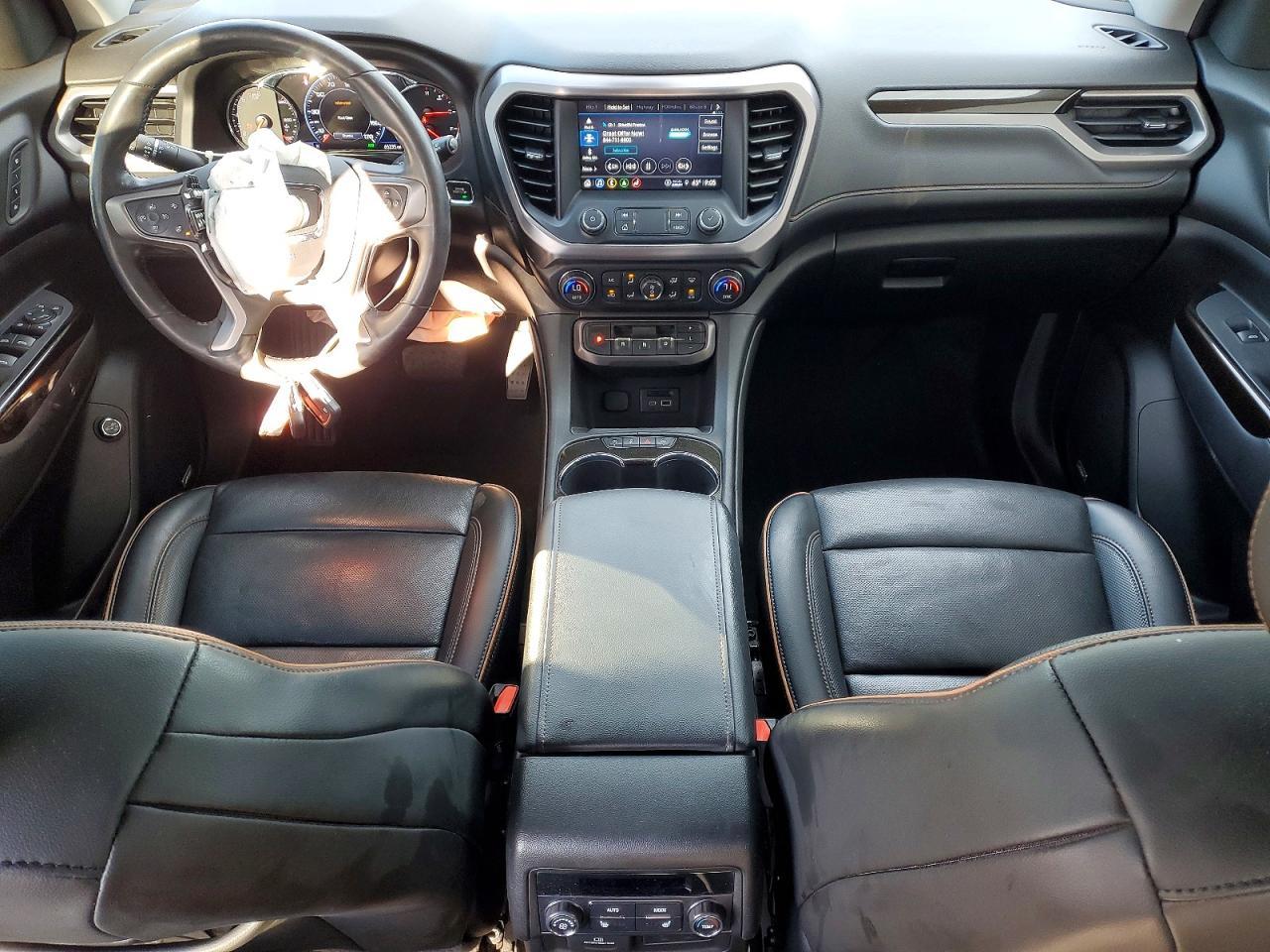 2021 GMC Acadia At4 - zdjęcie 8