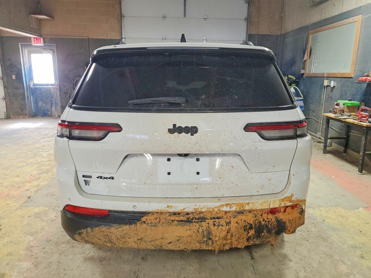2021 Jeep Grand Cherokee L Laredo - zdjęcie 6
