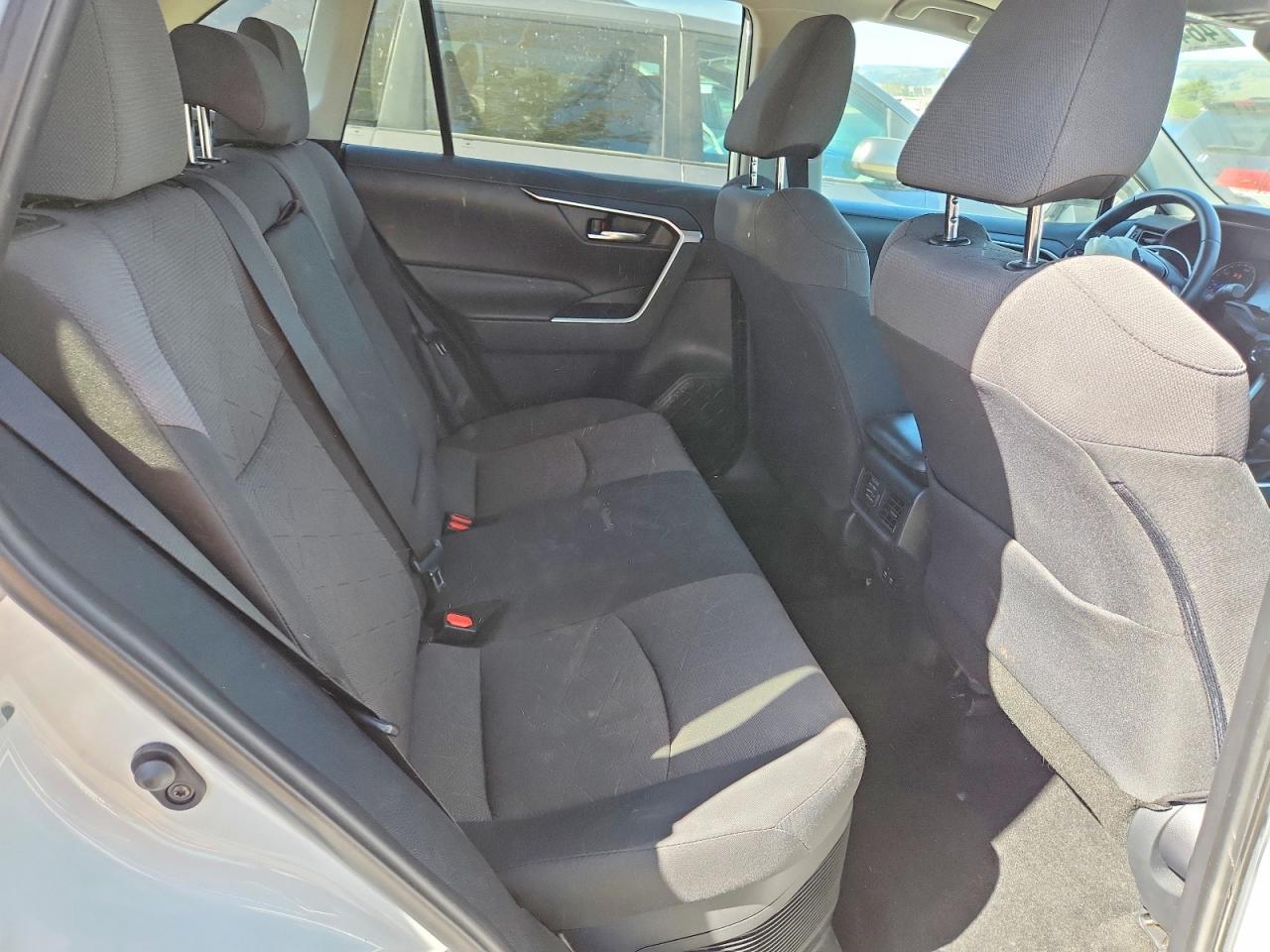 2019 Toyota Rav4 Hybrid Xle - zdjęcie 11