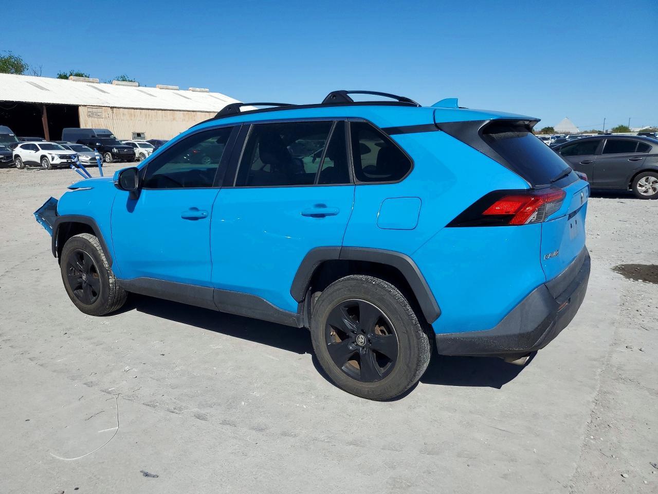 2019 Toyota Rav4 Xle - zdjęcie 2
