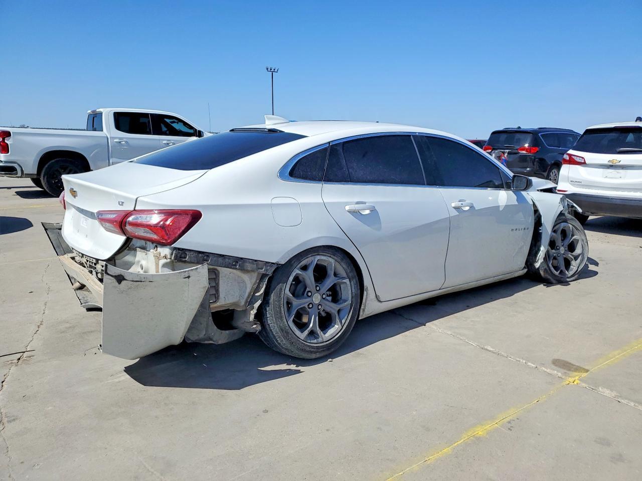 2022 Chevrolet Malibu - zdjęcie 3