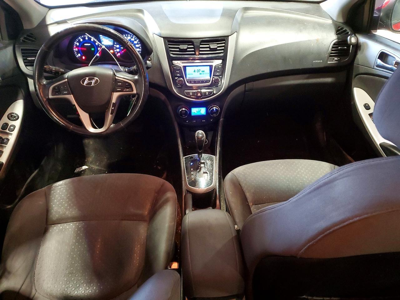 2014 Hyundai Accent Se - zdjęcie 8