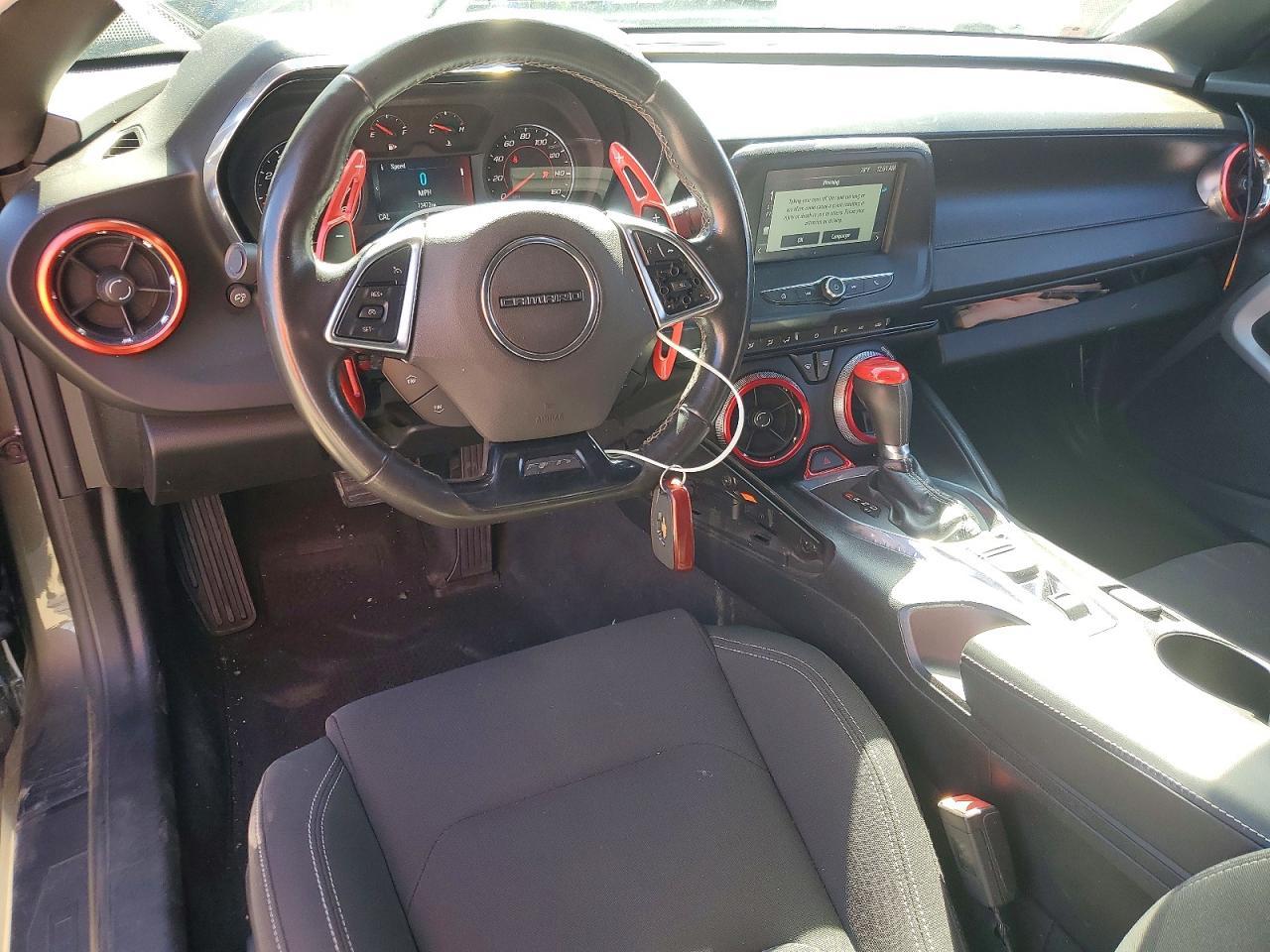 2017 Chevrolet Camaro Lt - zdjęcie 8