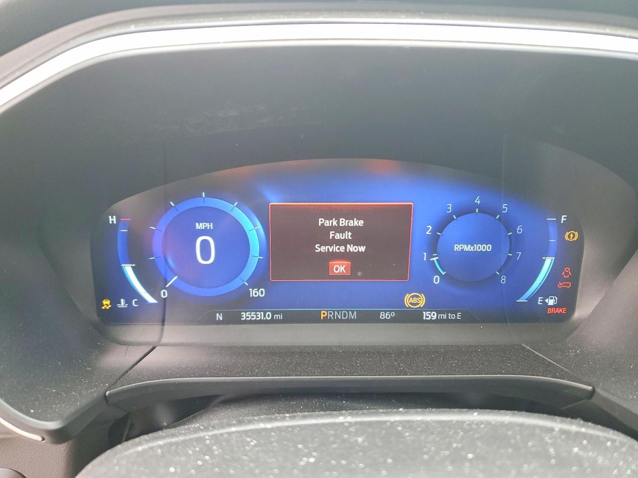 2020 Ford Escape Titanium - zdjęcie 9