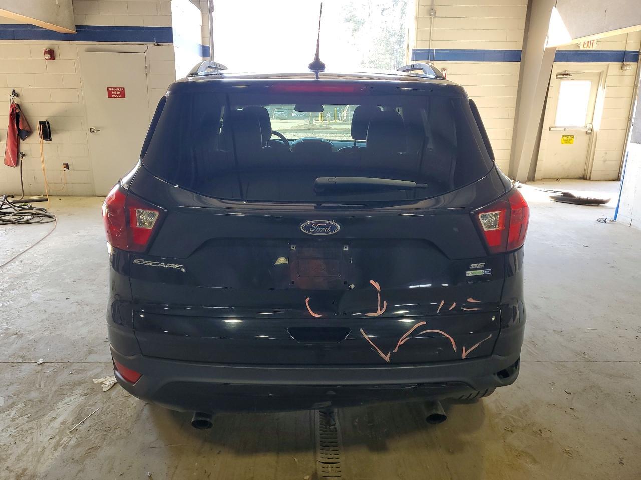 2019 Ford Escape Se - zdjęcie 6