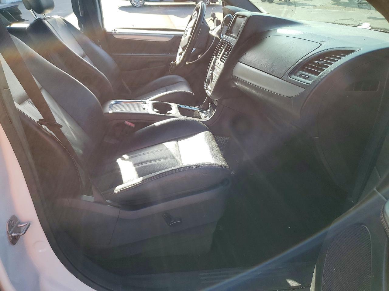 2020 Dodge Grand Caravan Gt - zdjęcie 7