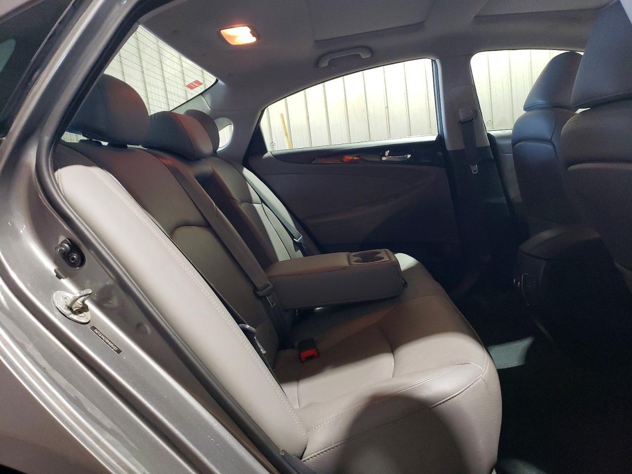 2013 Hyundai Sonata Limited - zdjęcie 10