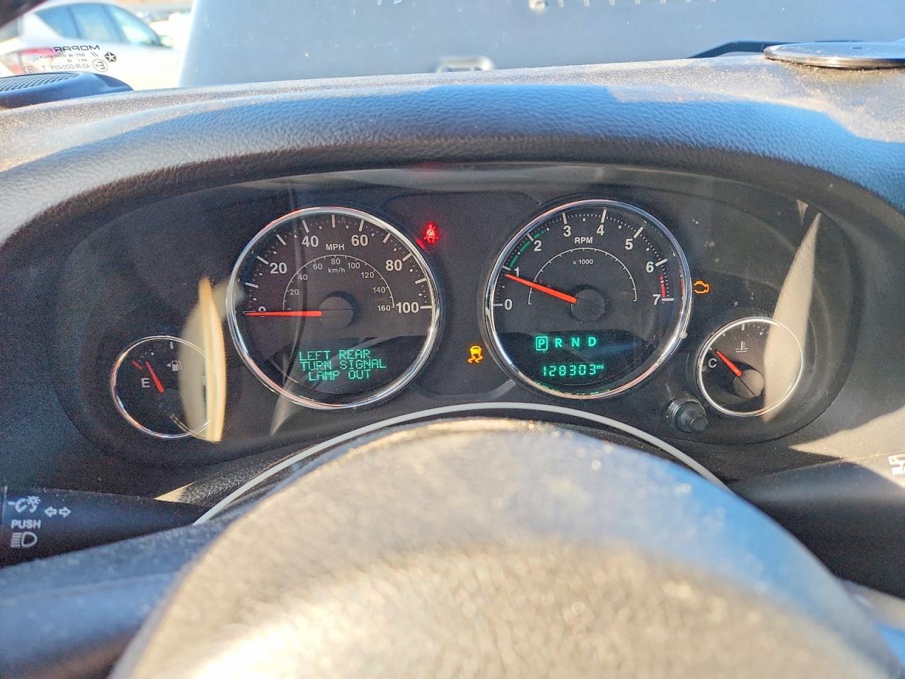 2015 Jeep Wrangler Unlimited Rubicon - zdjęcie 9