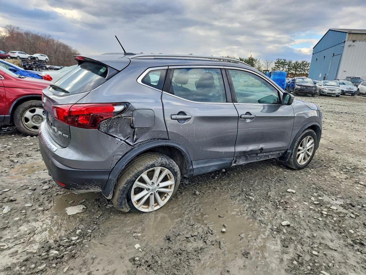 2018 Nissan Rogue Sport Sv - zdjęcie 3