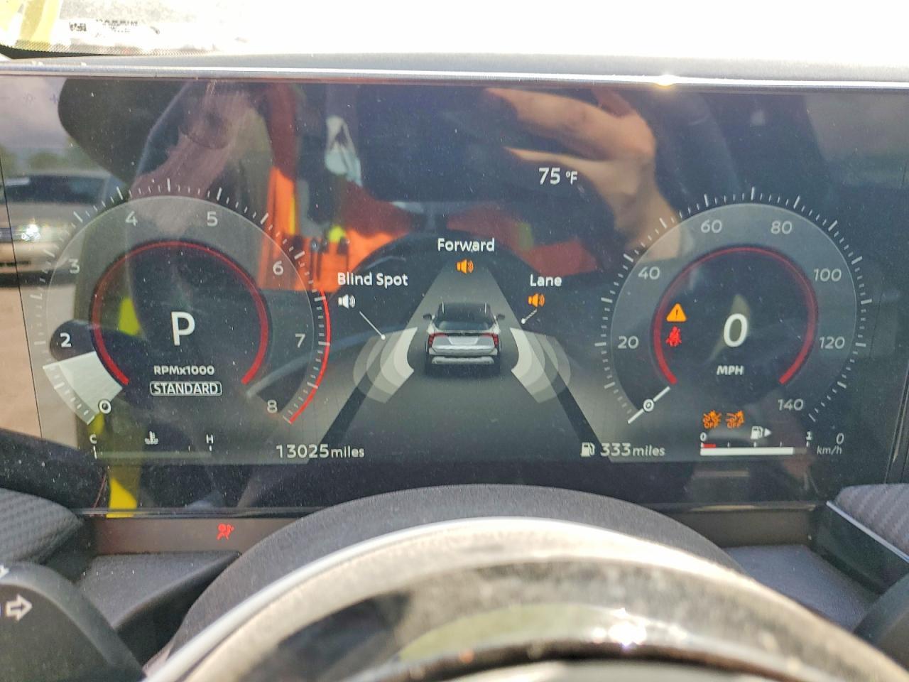 2025 Nissan Kicks S - zdjęcie 9