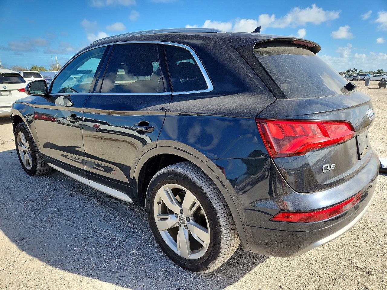 2018 Audi Q5 Premium Plus - zdjęcie 2