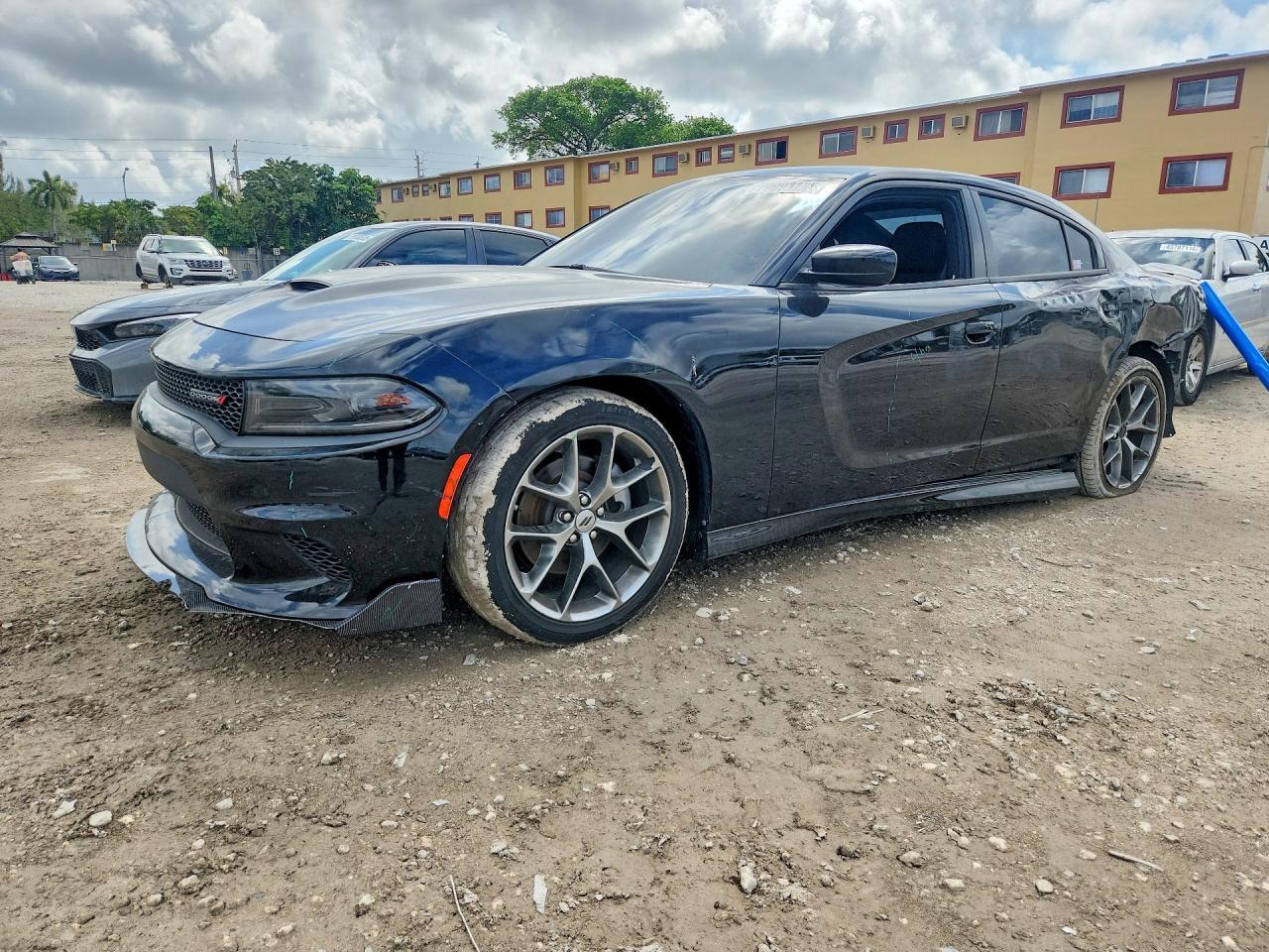 2023 Dodge Charger Gt - zdjęcie główne