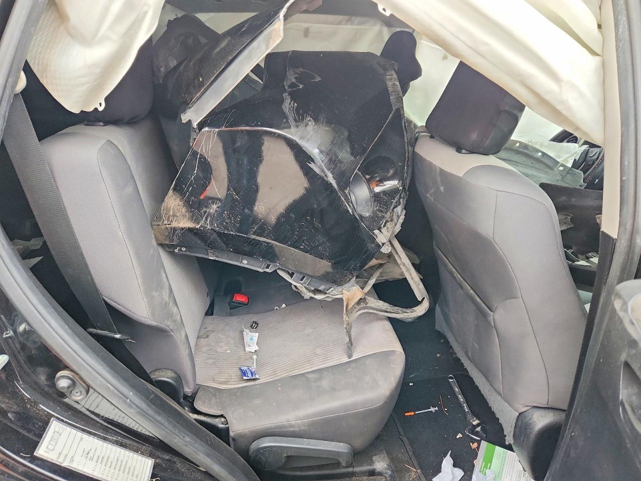 2015 Toyota Rav4 Le - zdjęcie 11