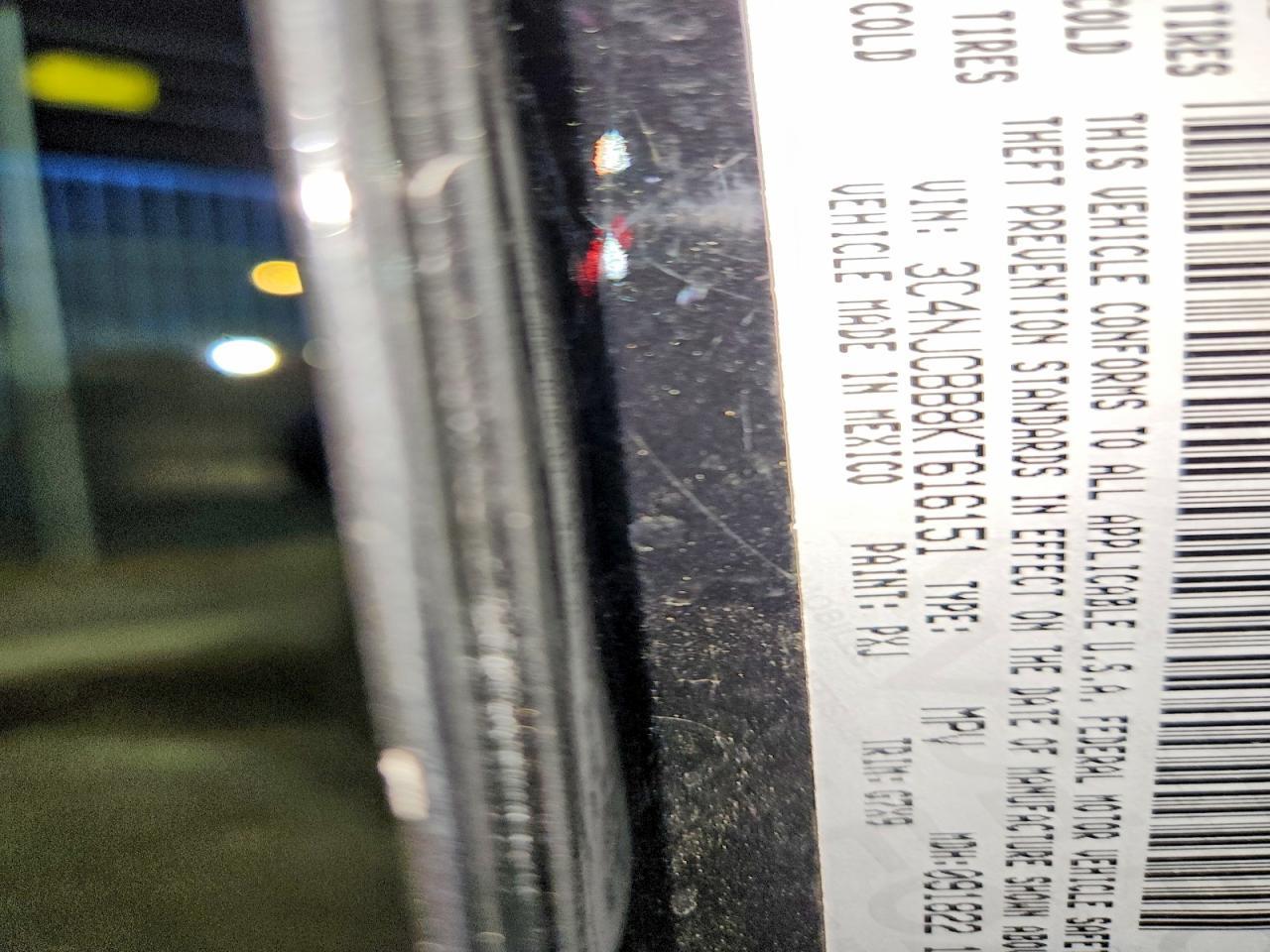 2019 Jeep Compass Latitude - zdjęcie 14