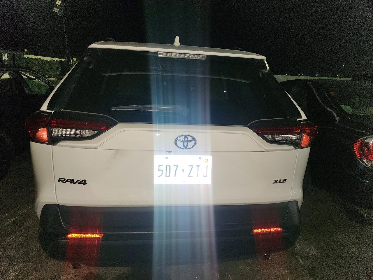 2019 Toyota Rav4 Xle - zdjęcie 6