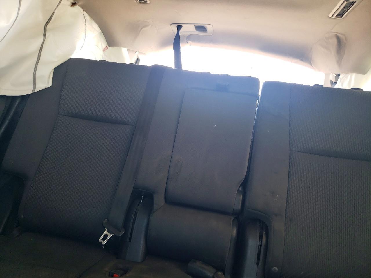 2015 Toyota Highlander Le - zdjęcie 10