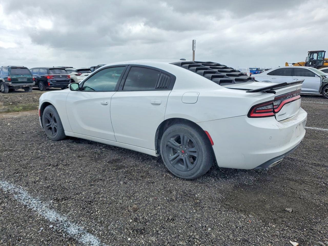 2020 Dodge Charger Sxt - zdjęcie 2