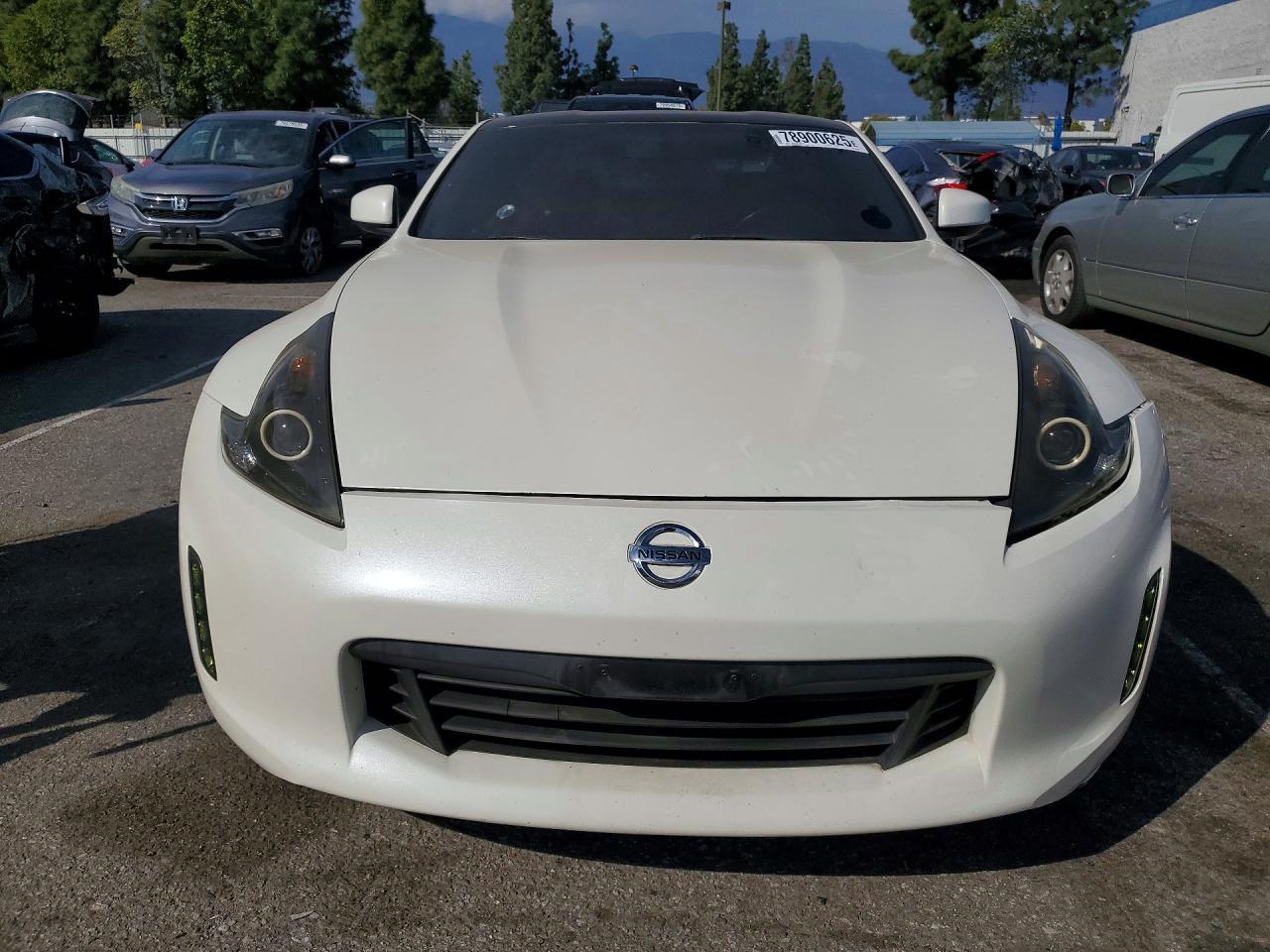 2016 Nissan 370Z Base - zdjęcie 5
