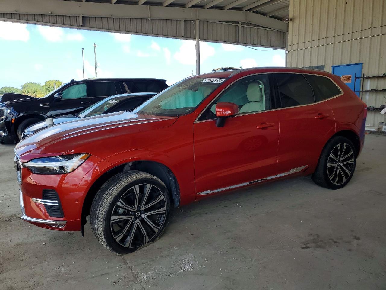2023 Volvo Xc60 Ultimate - zdjęcie główne