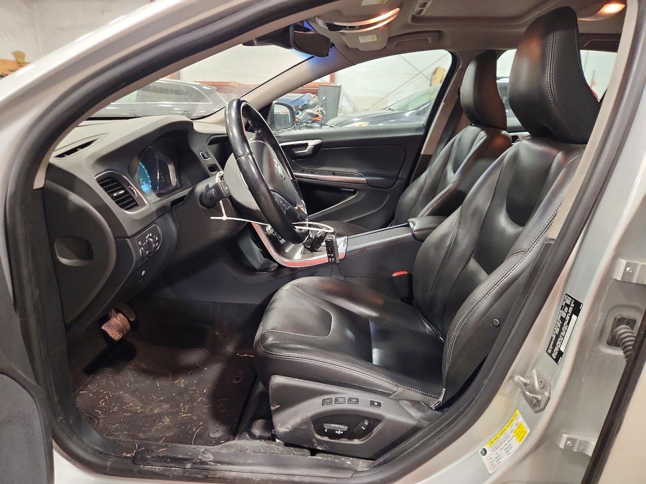 2015 Volvo V60 Premier - zdjęcie 7