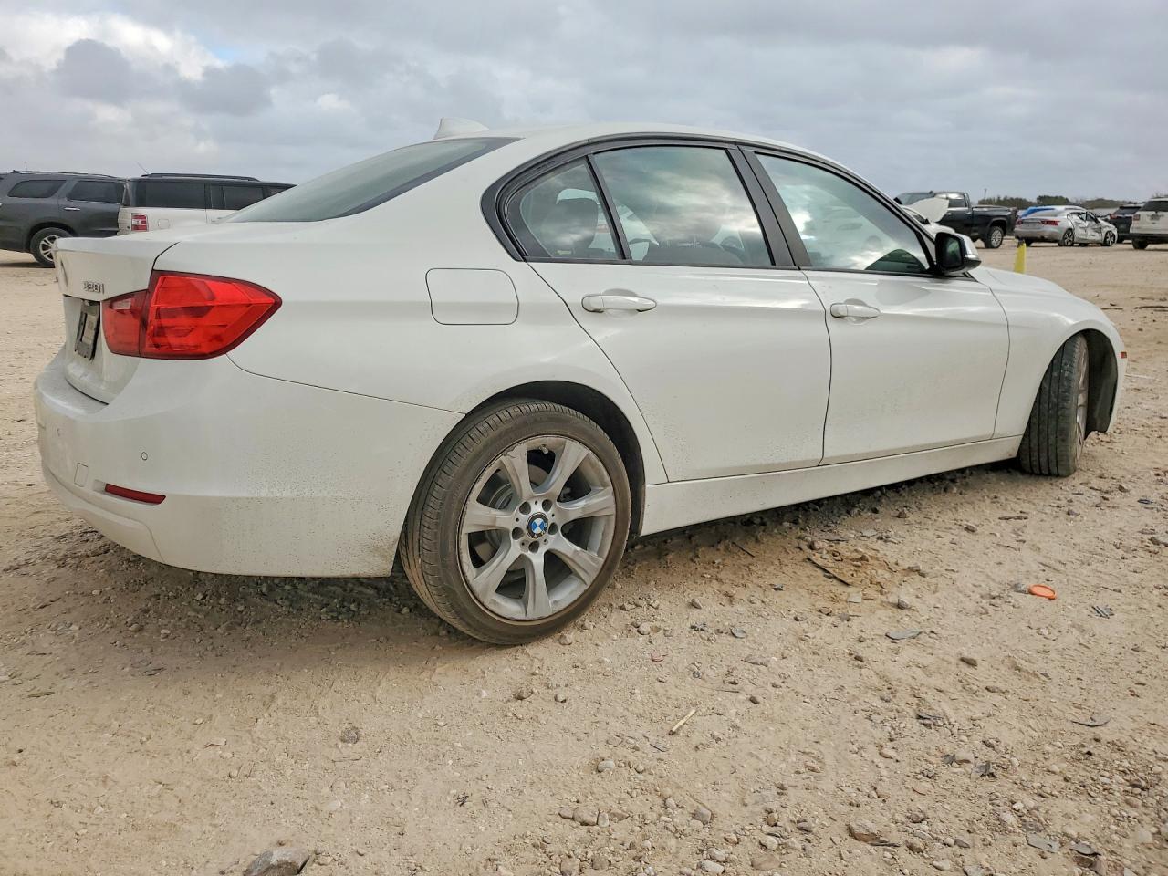 2015 BMW 328 Xi Sulev - zdjęcie 3