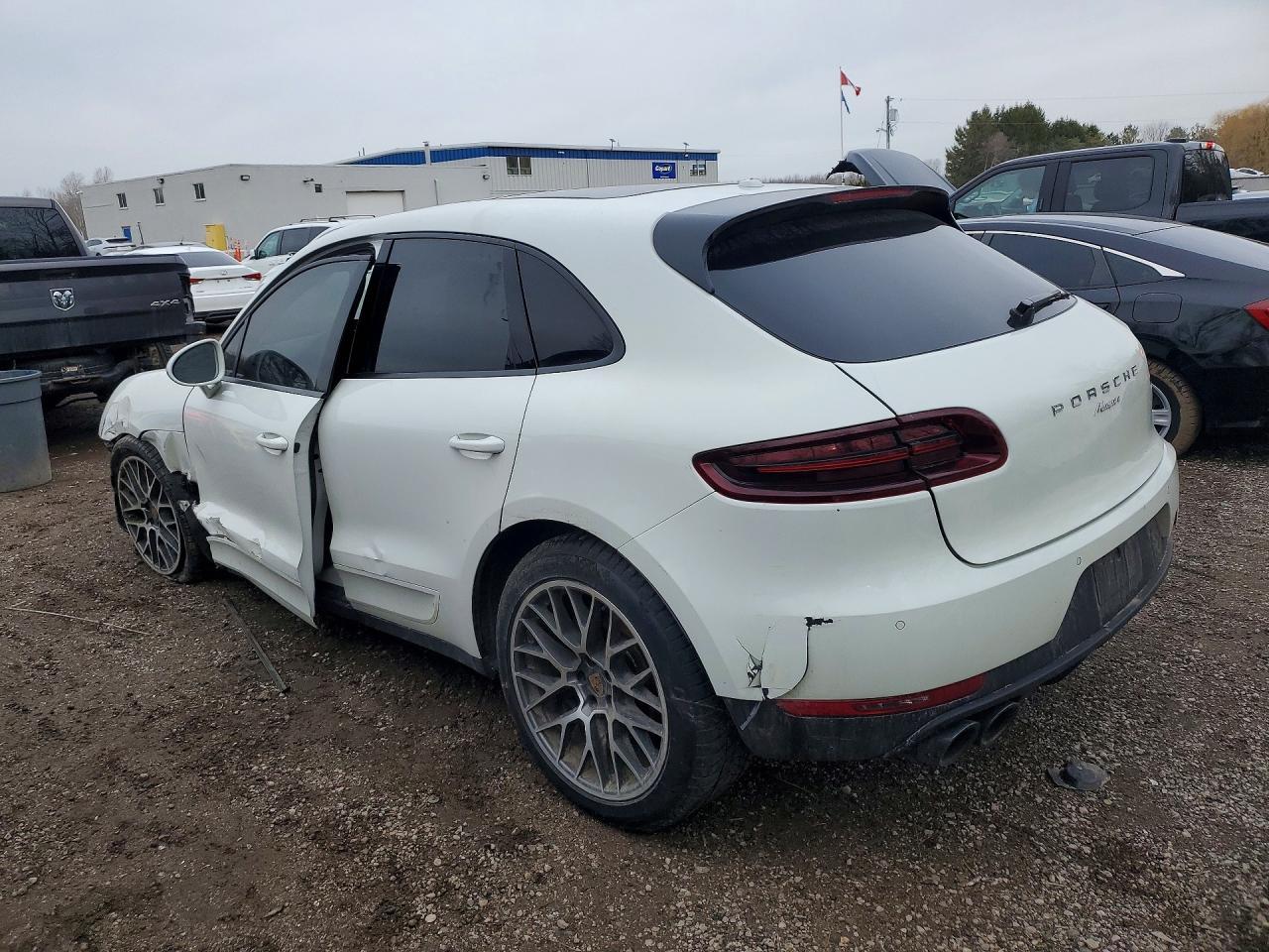 2018 Porsche Macan - zdjęcie 2