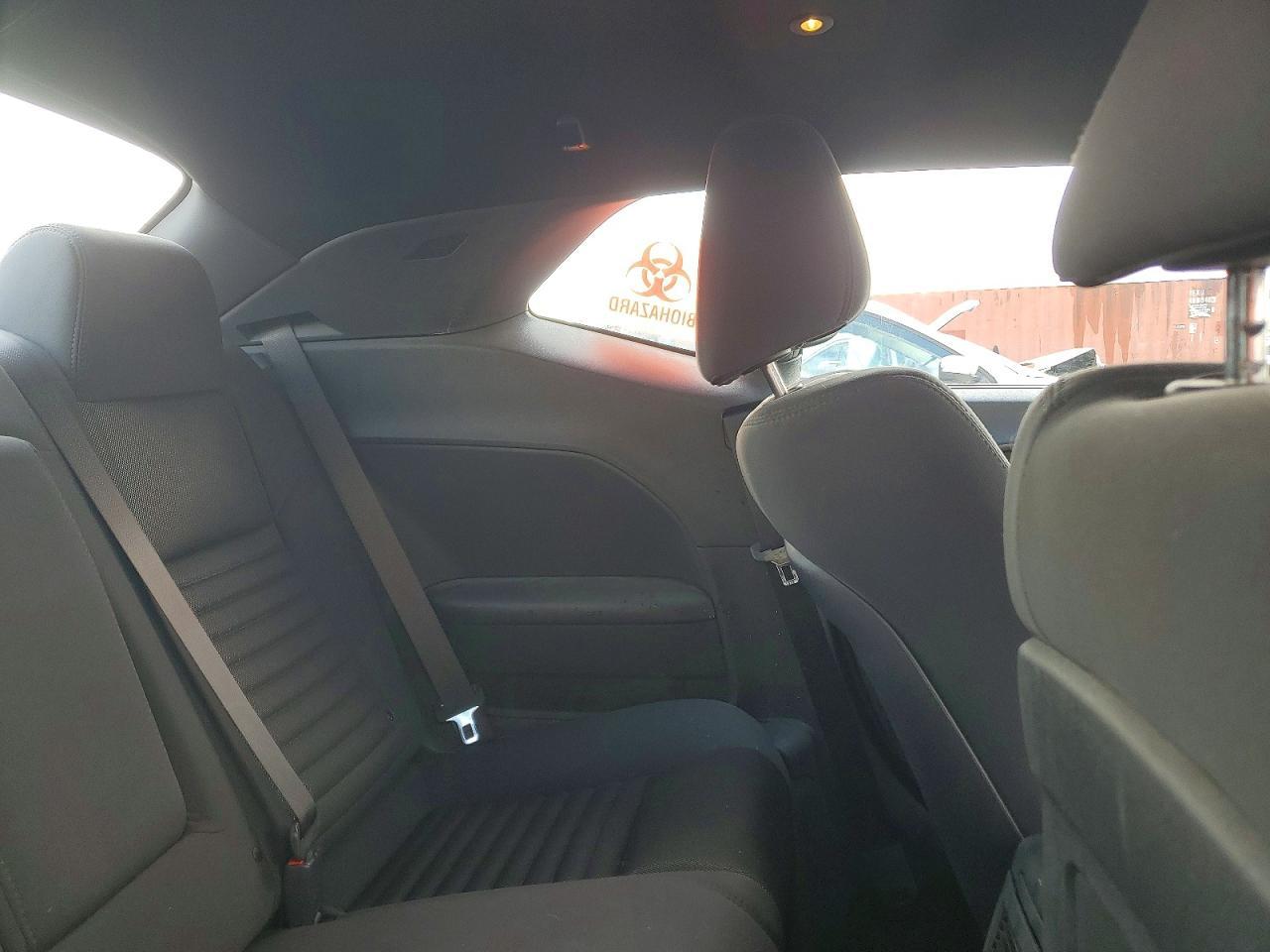 2013 Dodge Challenger Sxt - zdjęcie 10